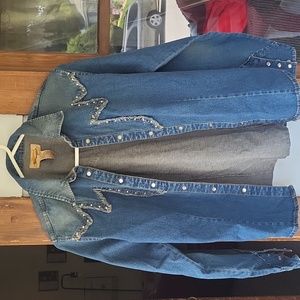 Wrangler stretch denim snap front western ....with bling